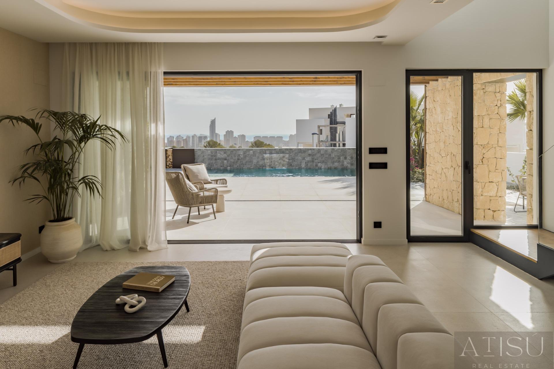 For sale of villa in Finestrat
