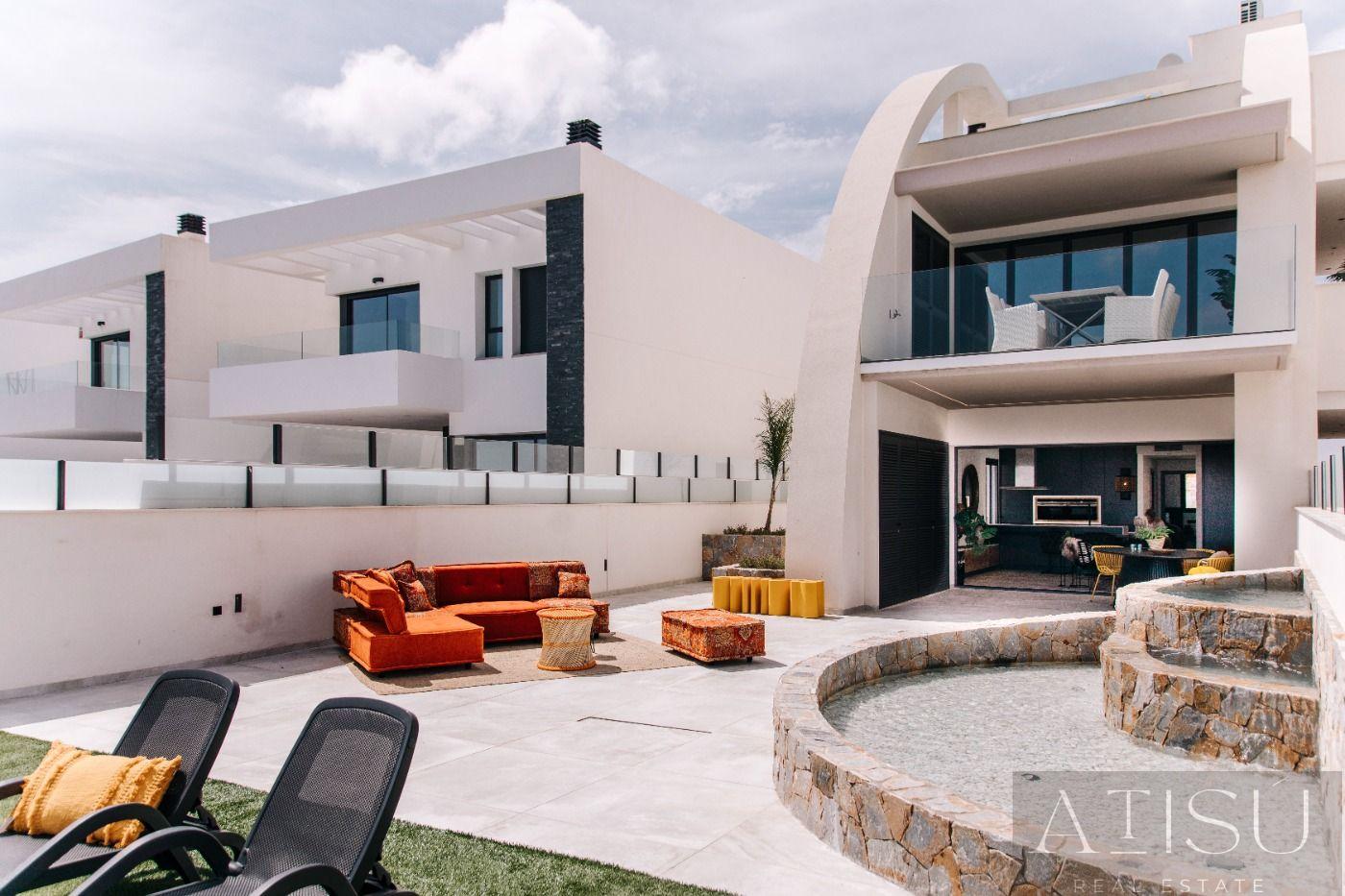 For sale of bungalow in Rojales