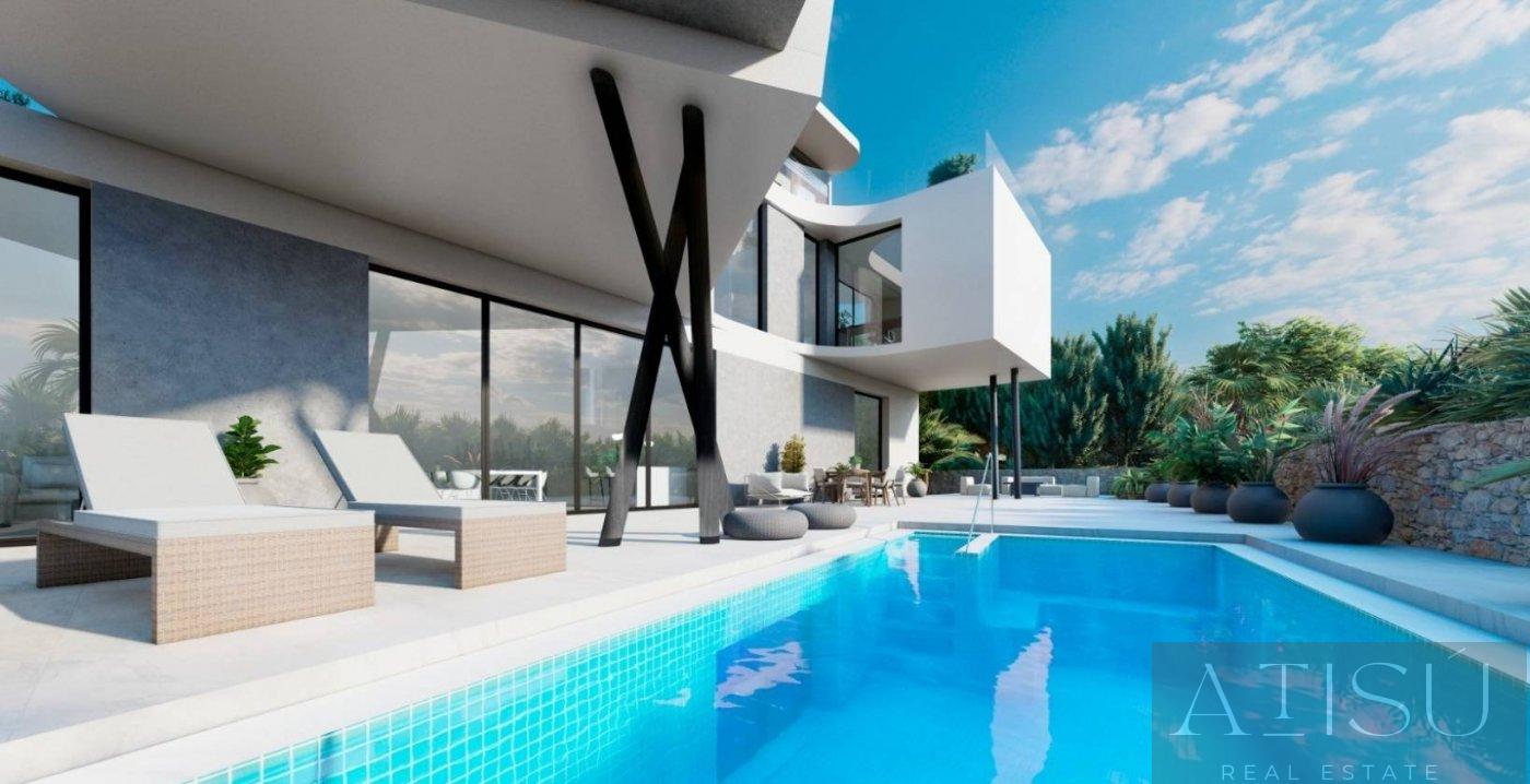 For sale of villa in Orihuela costa
