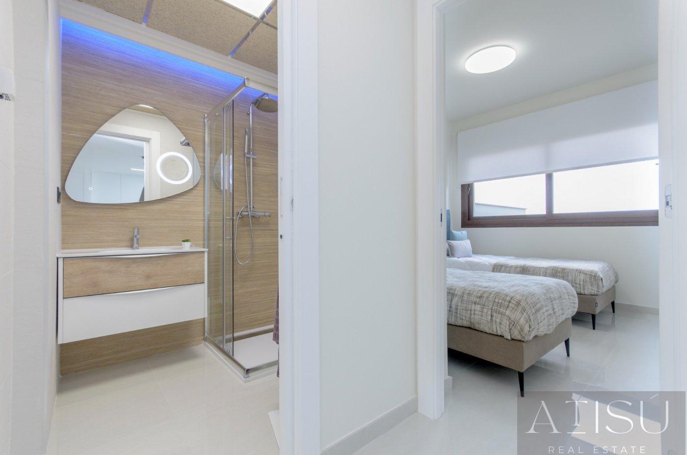 For sale of bungalow in Torrevieja