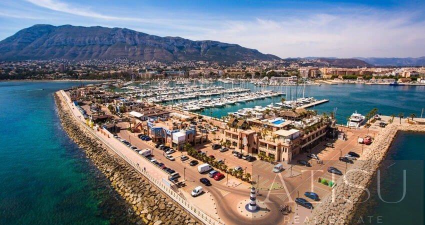 For sale of apartment in Denia
