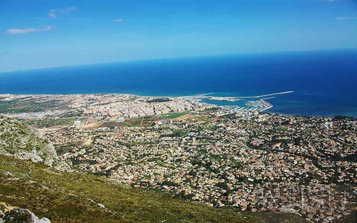 For sale of apartment in Denia