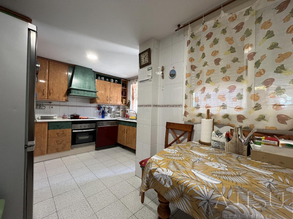 For sale of house in El Campello