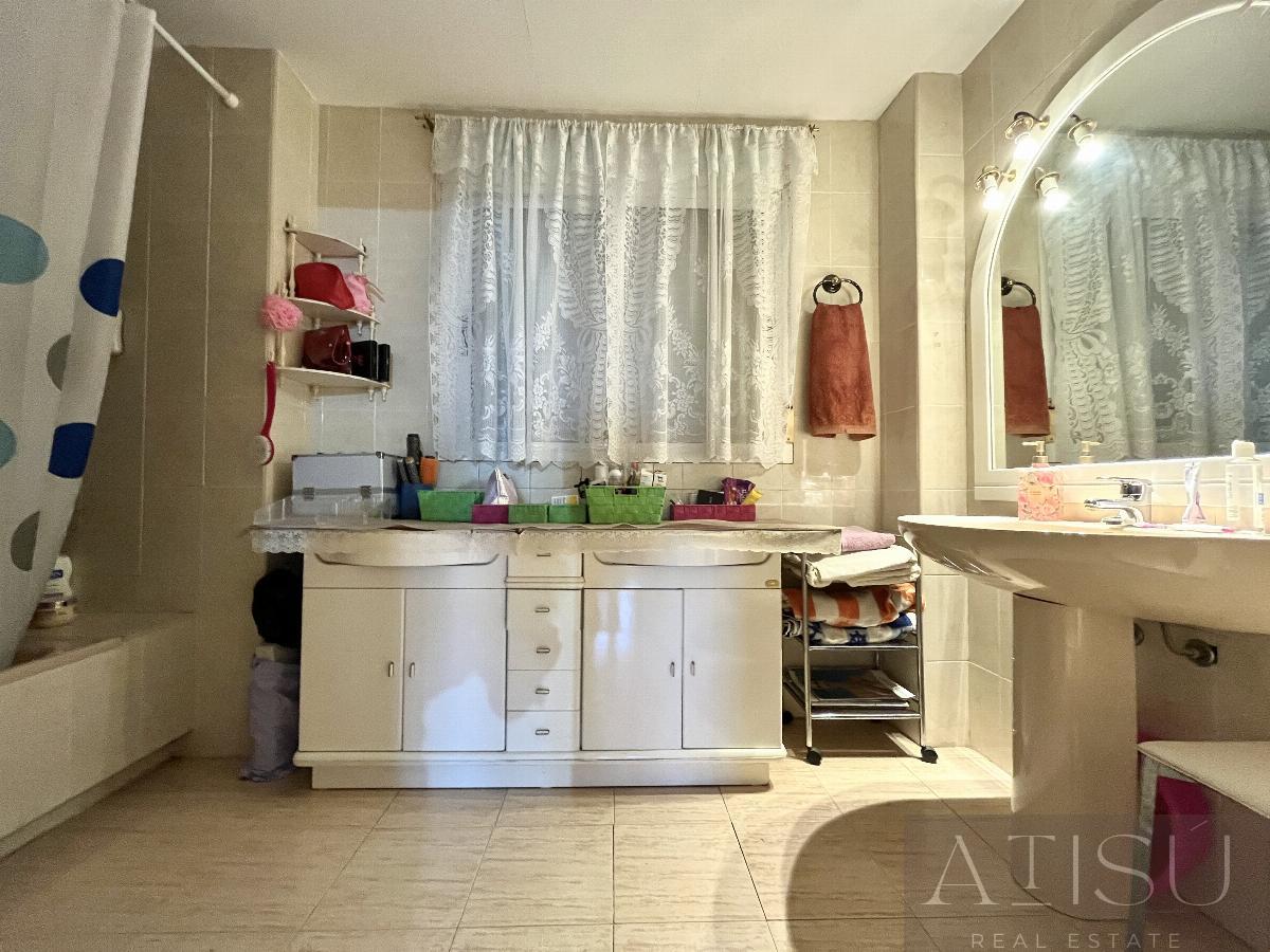 For sale of house in El Campello