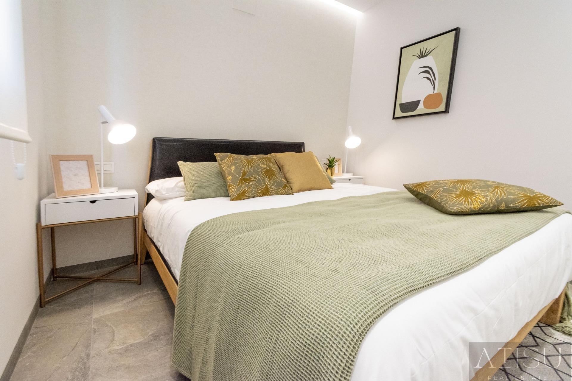 For sale of villa in Pilar de la horadada