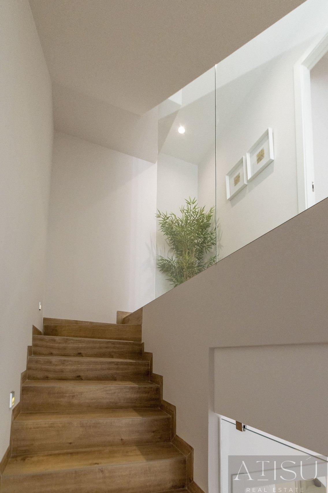 For sale of villa in Pilar de la horadada