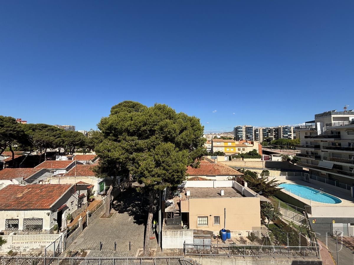 For rent of apartment in El Campello