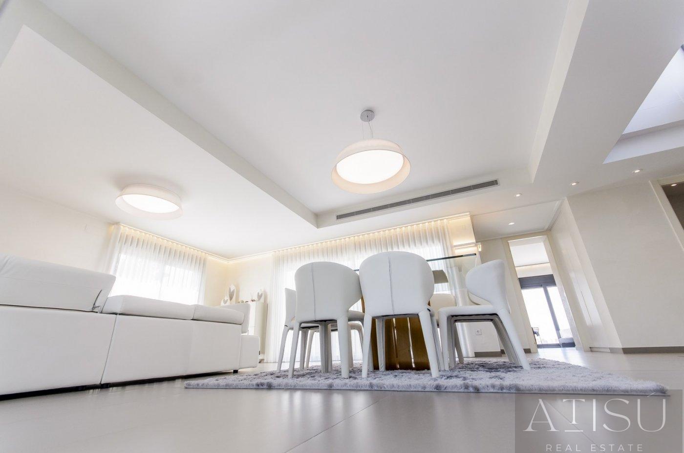 For sale of villa in Orihuela costa