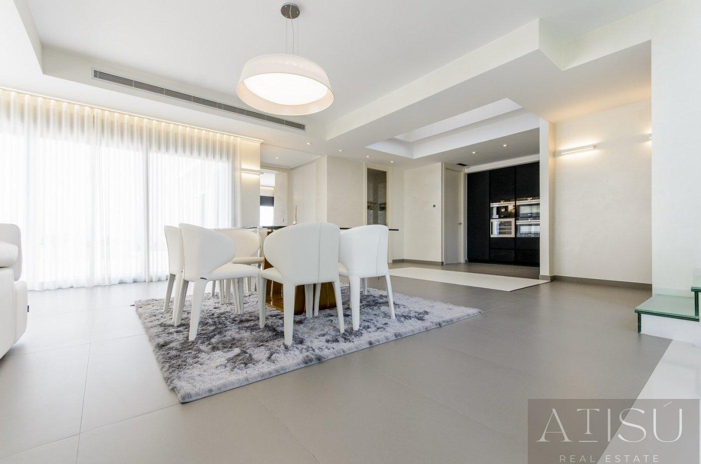 For sale of villa in Orihuela costa