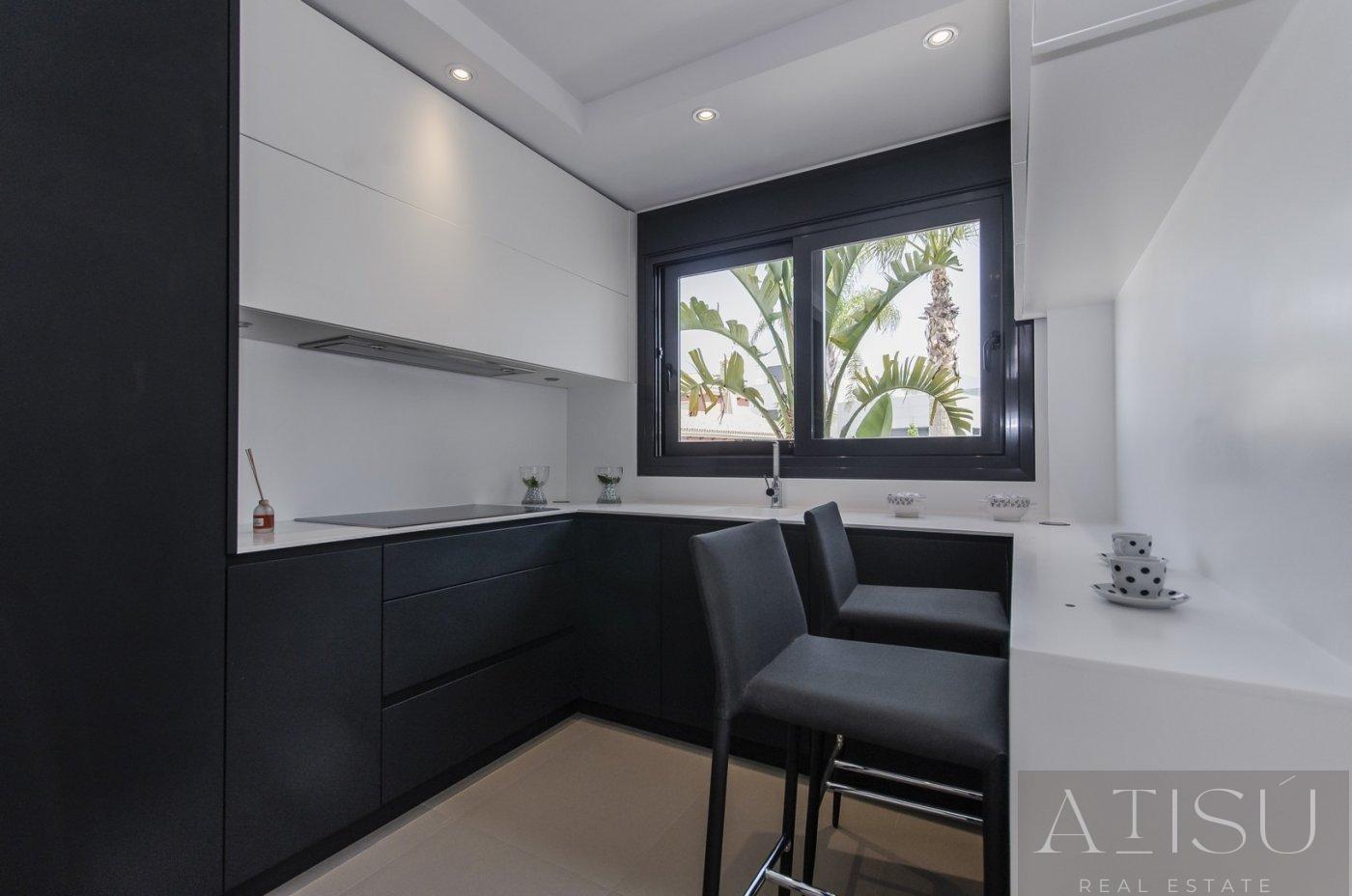 For sale of villa in Orihuela costa