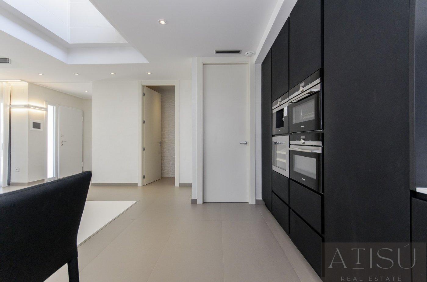 For sale of villa in Orihuela costa