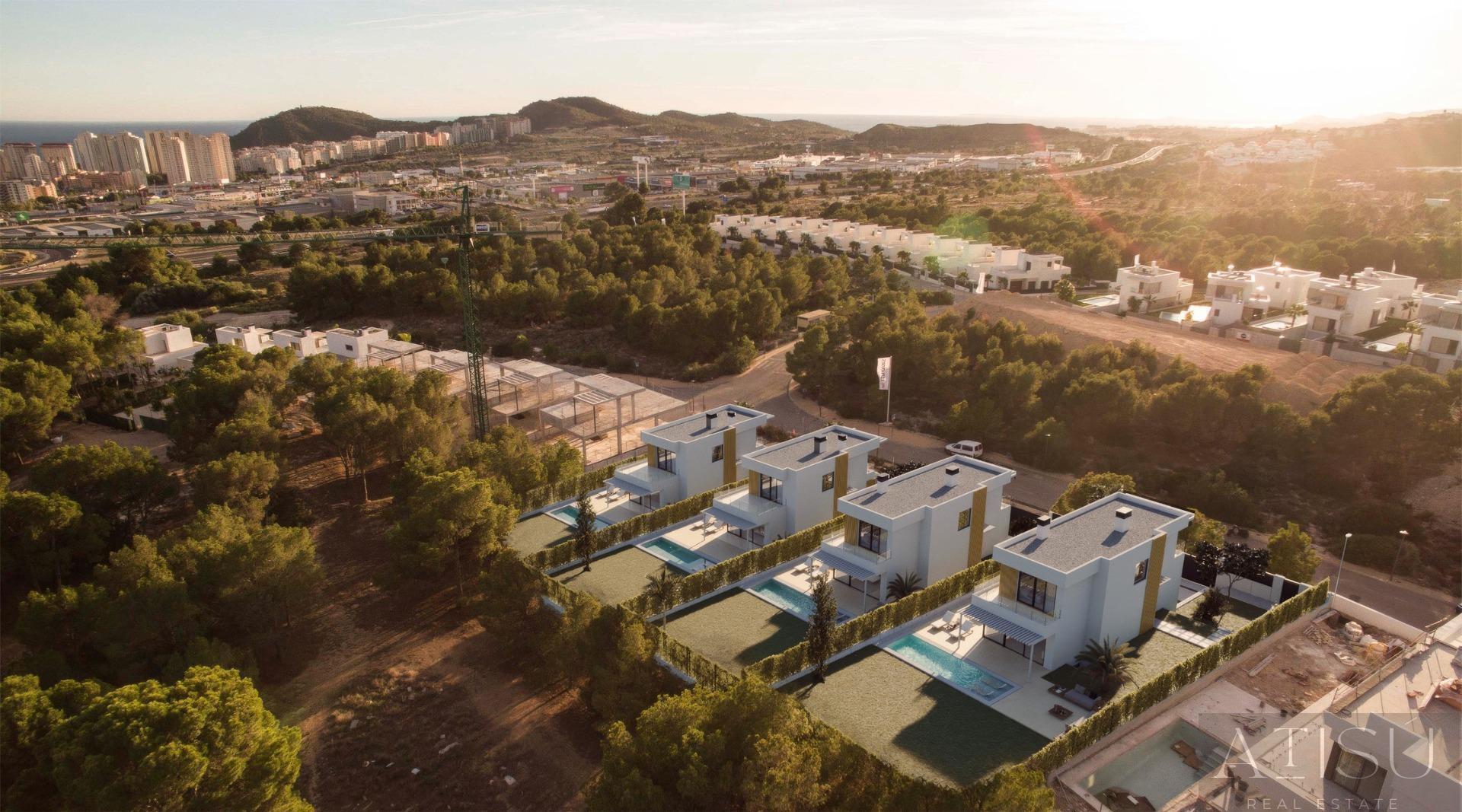 For sale of villa in Finestrat