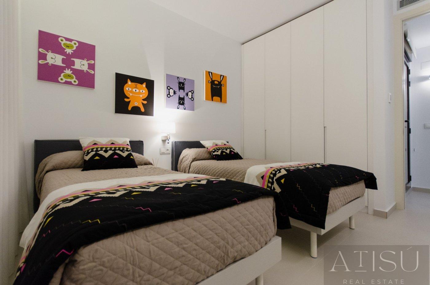 For sale of villa in Orihuela costa