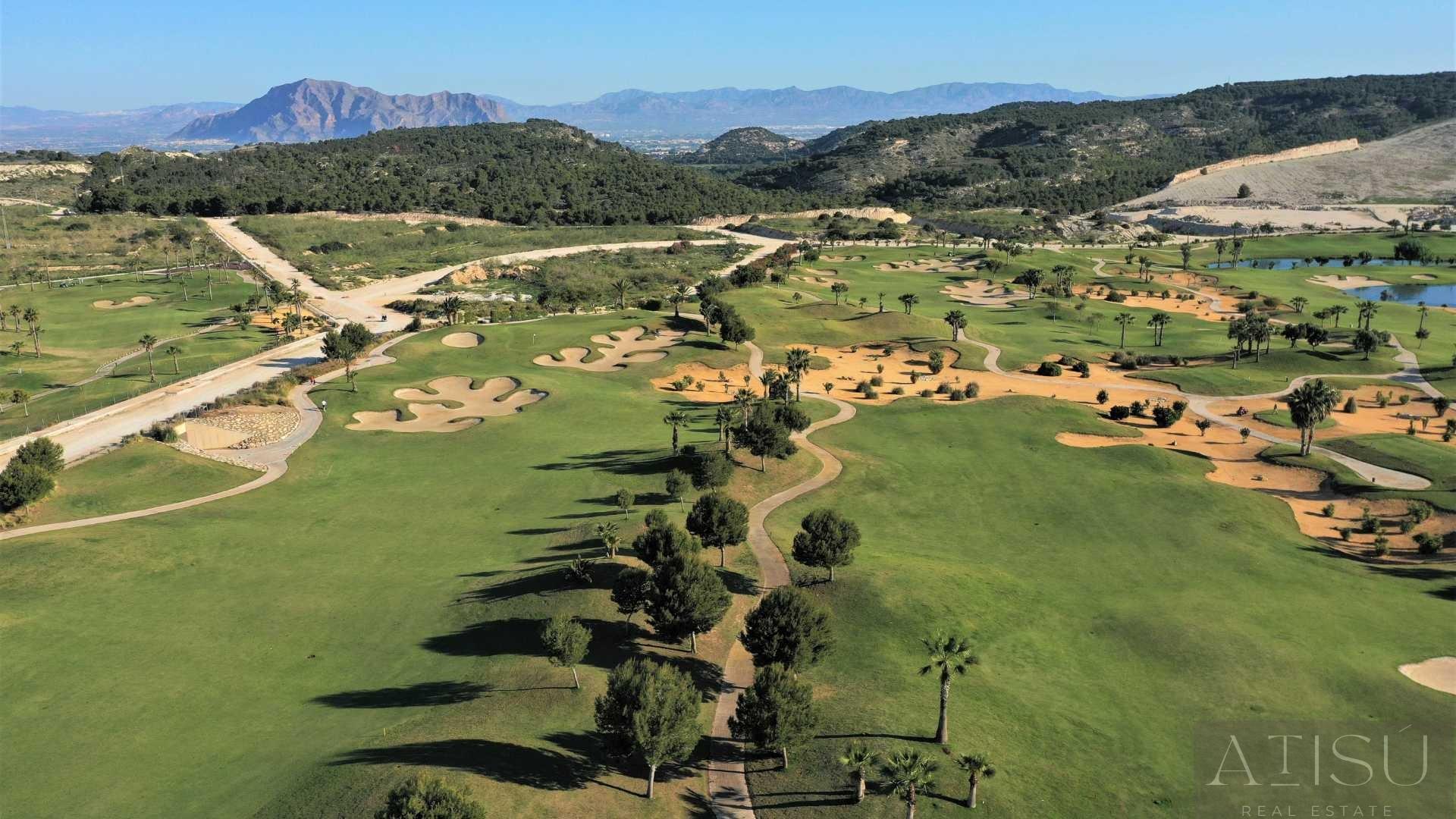 For sale of villa in Orihuela