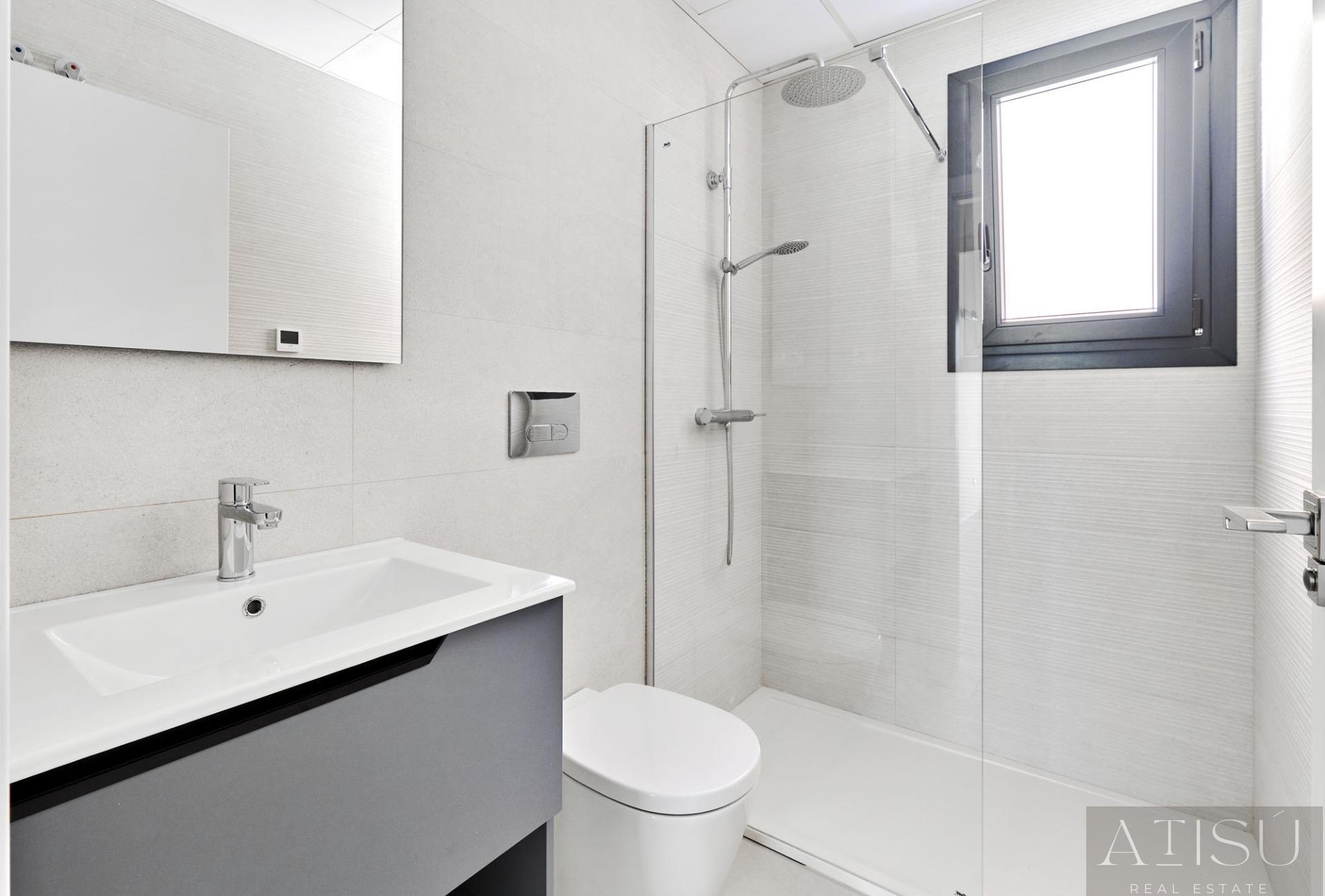 For sale of bungalow in Torrevieja