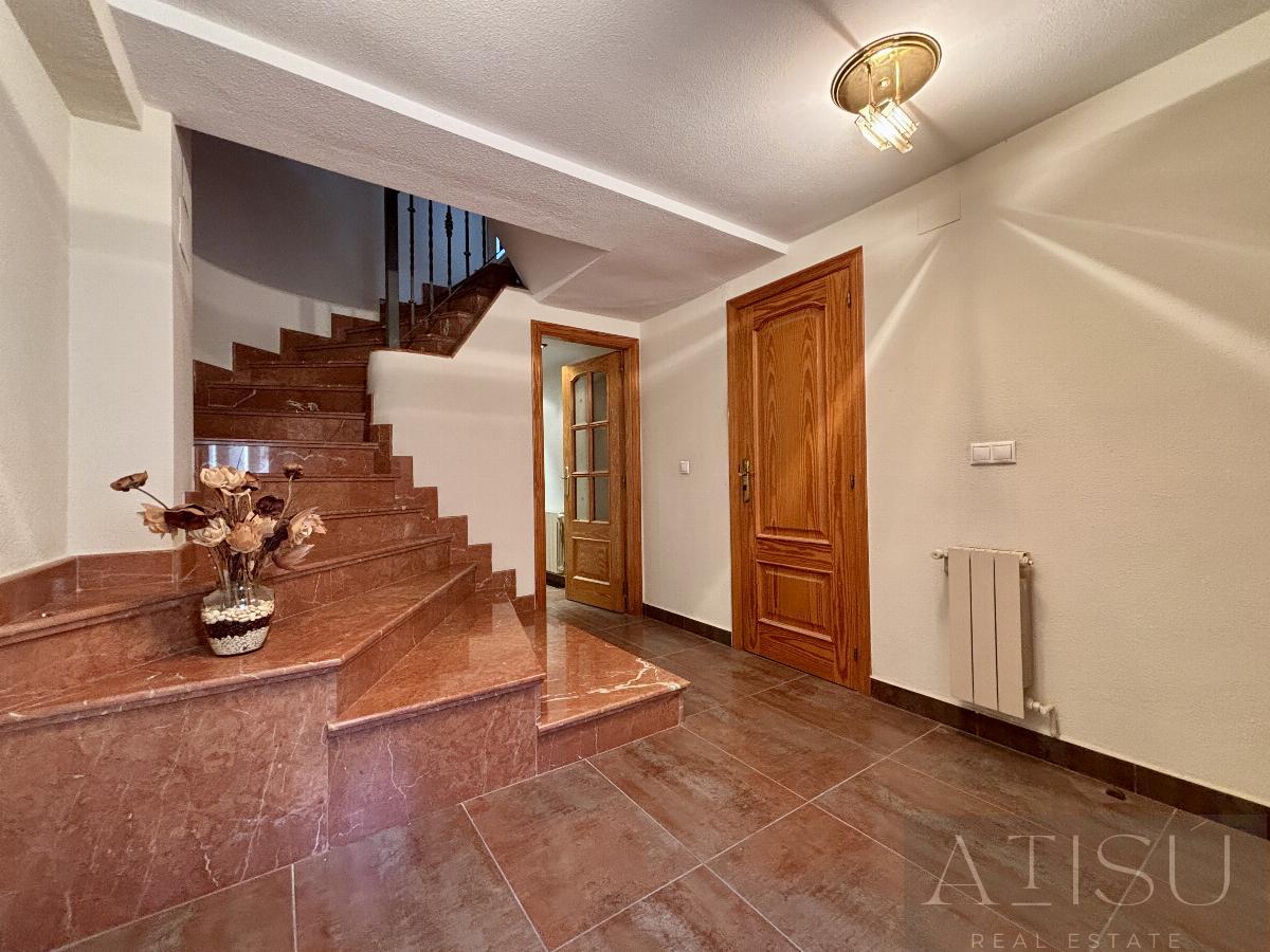 For rent of bungalow in Alicante
