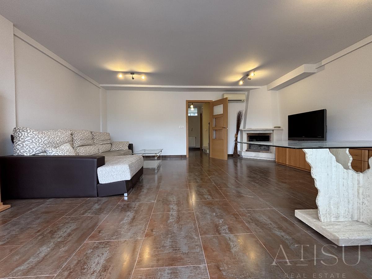 For rent of bungalow in Alicante