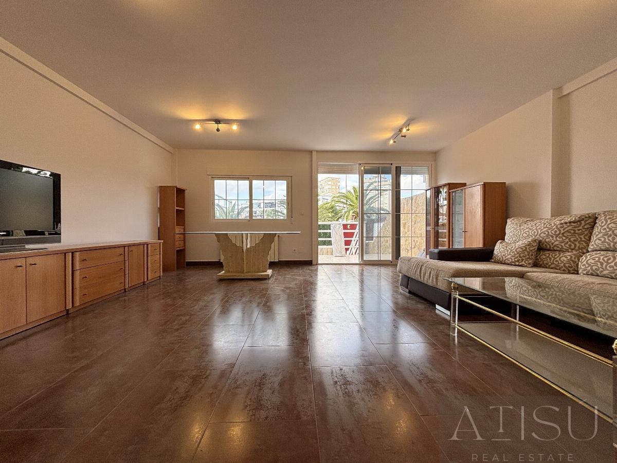 For rent of bungalow in Alicante