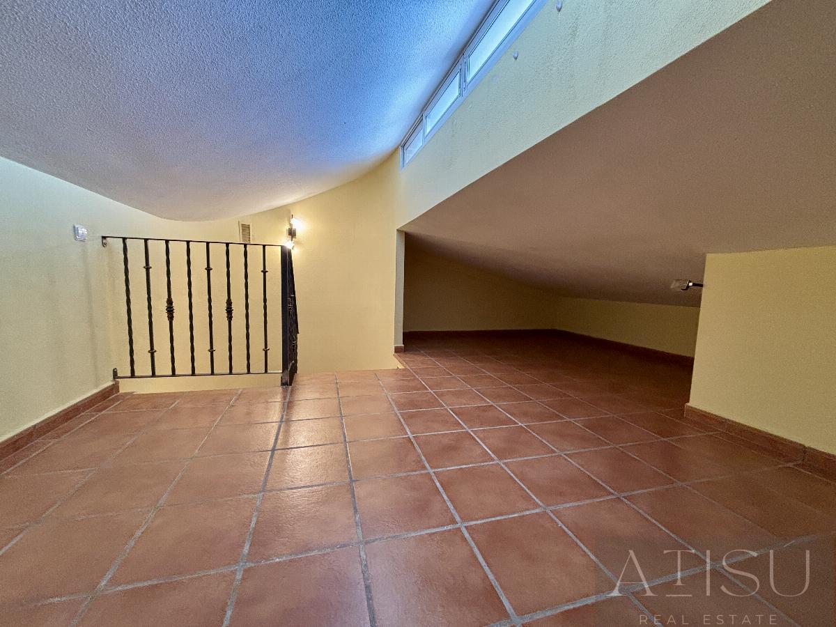 For rent of bungalow in Alicante