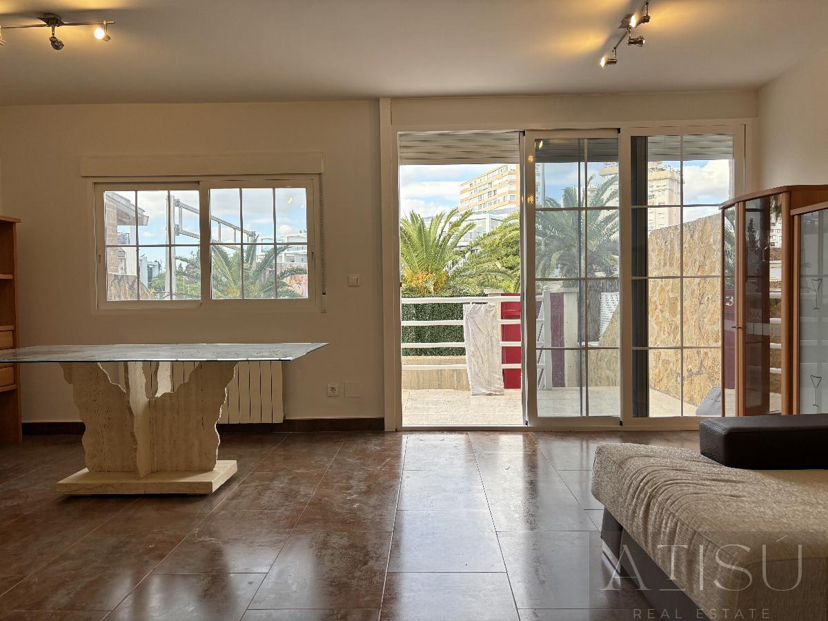 For rent of bungalow in Alicante