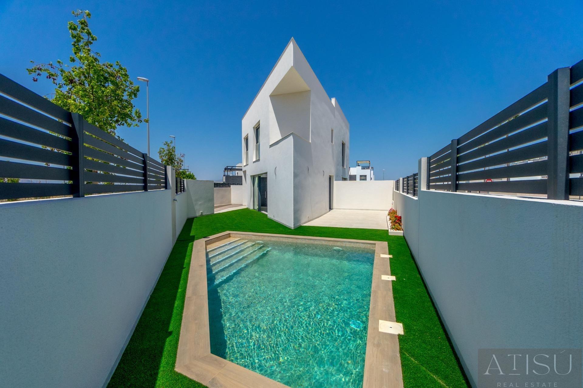 Venta de villa en Benijofar
