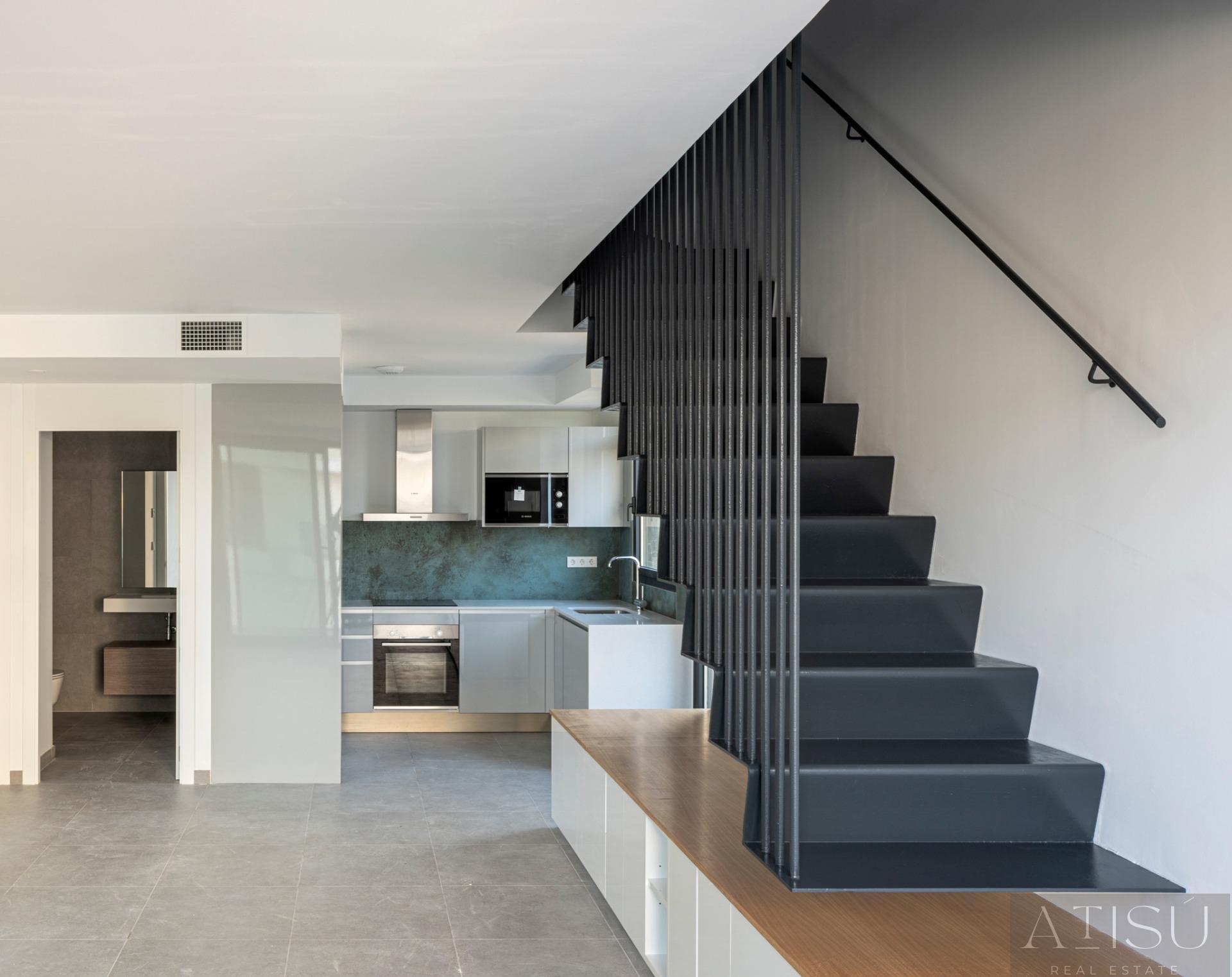 For sale of penthouse in Villajoyosa