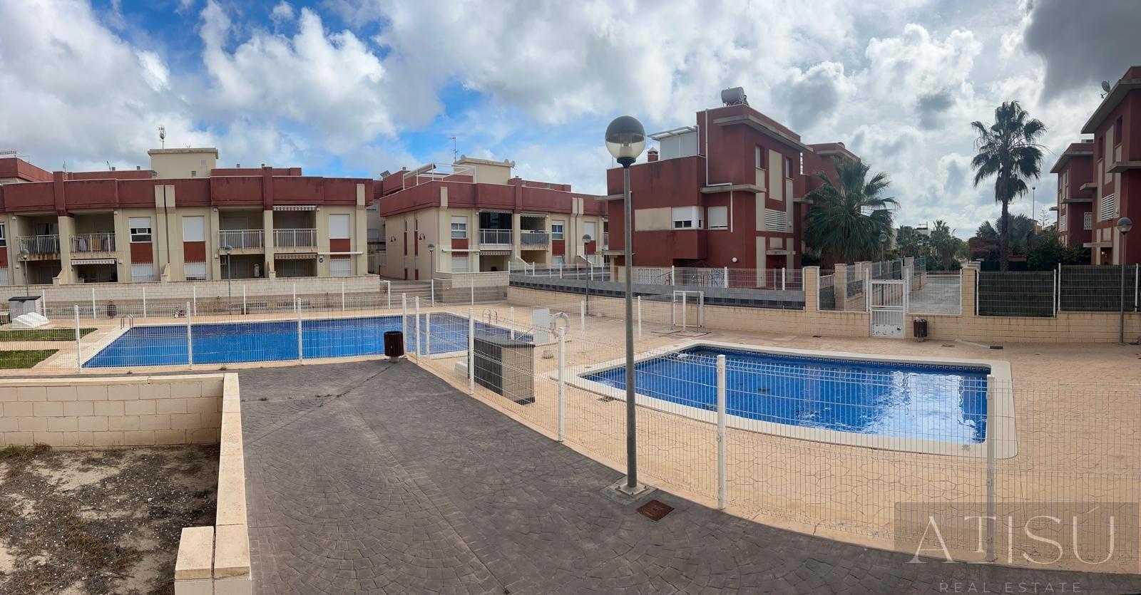 For sale of penthouse in Orihuela costa
