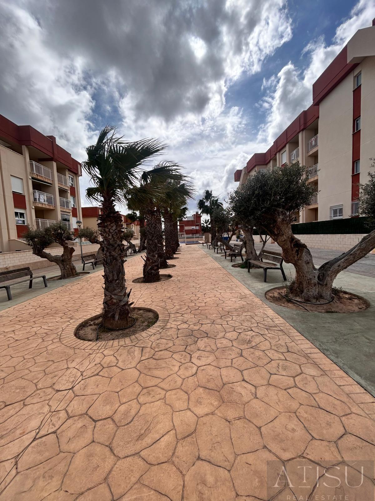 For sale of penthouse in Orihuela costa