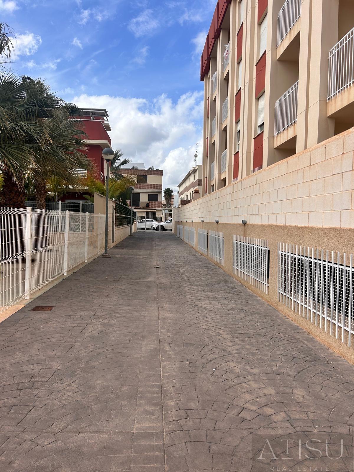 For sale of penthouse in Orihuela costa