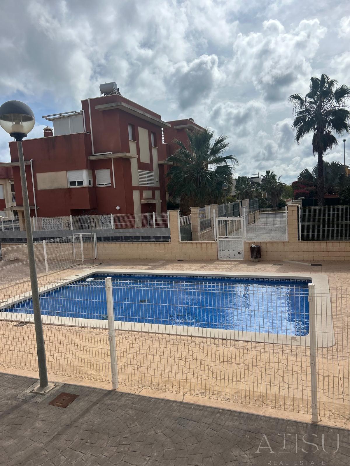 For sale of penthouse in Orihuela costa
