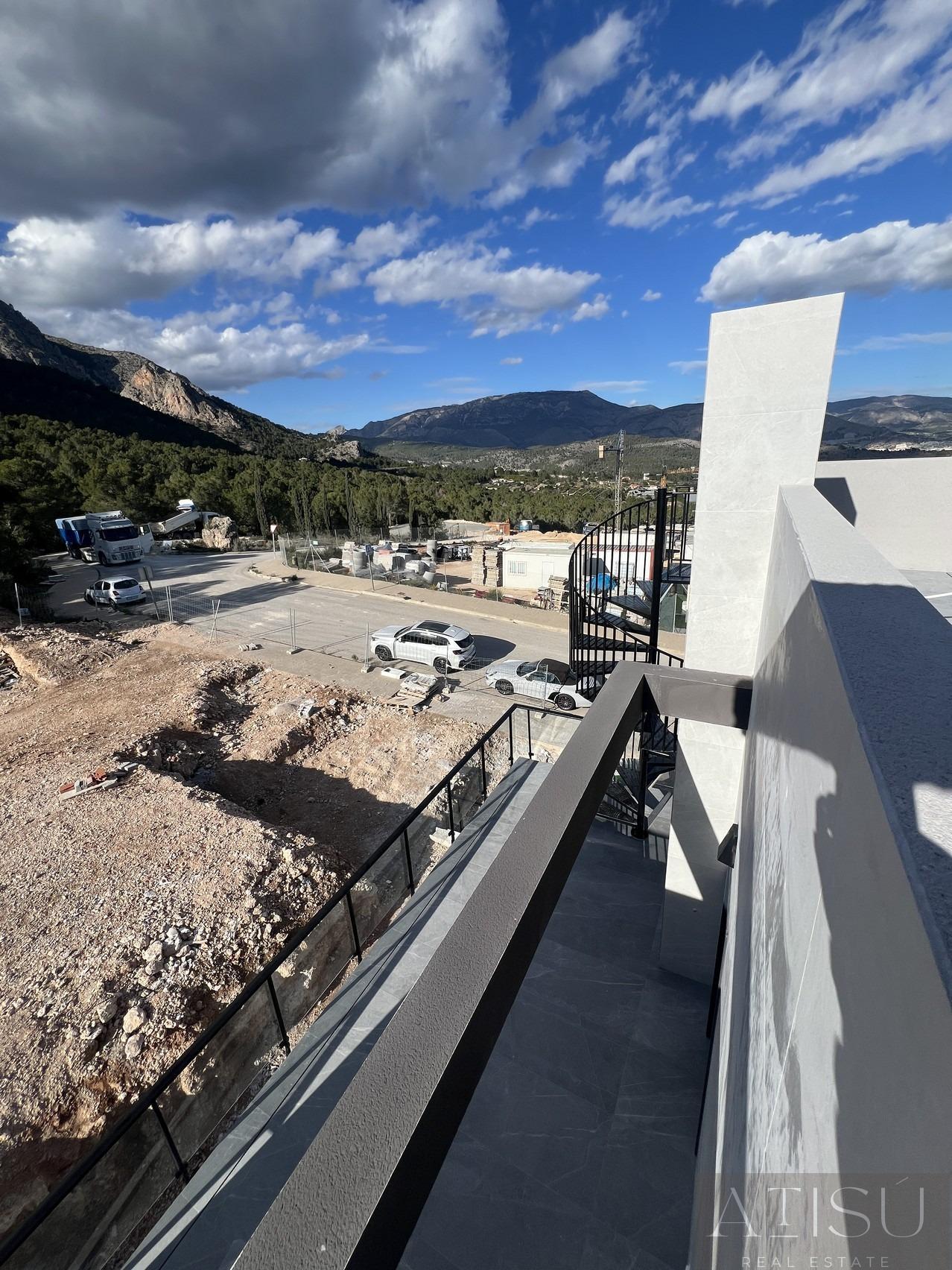 For sale of villa in Polop