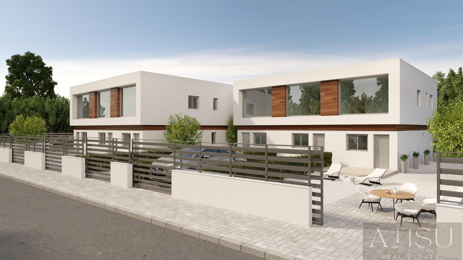 For sale of villa in Orihuela costa