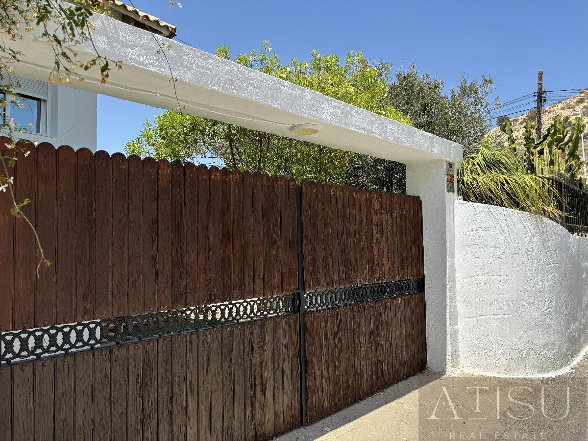 For sale of house in Alicante