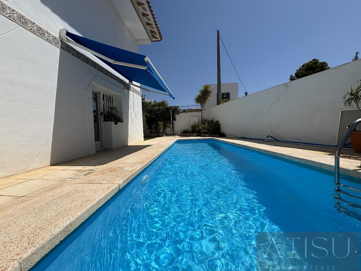 For sale of house in Alicante