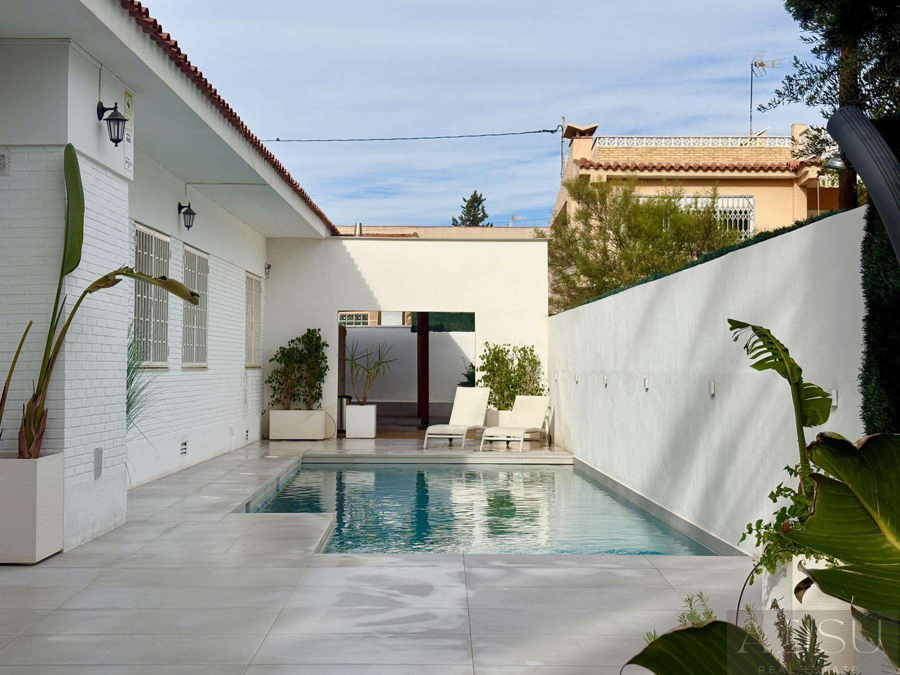 Venta de casa en El Campello