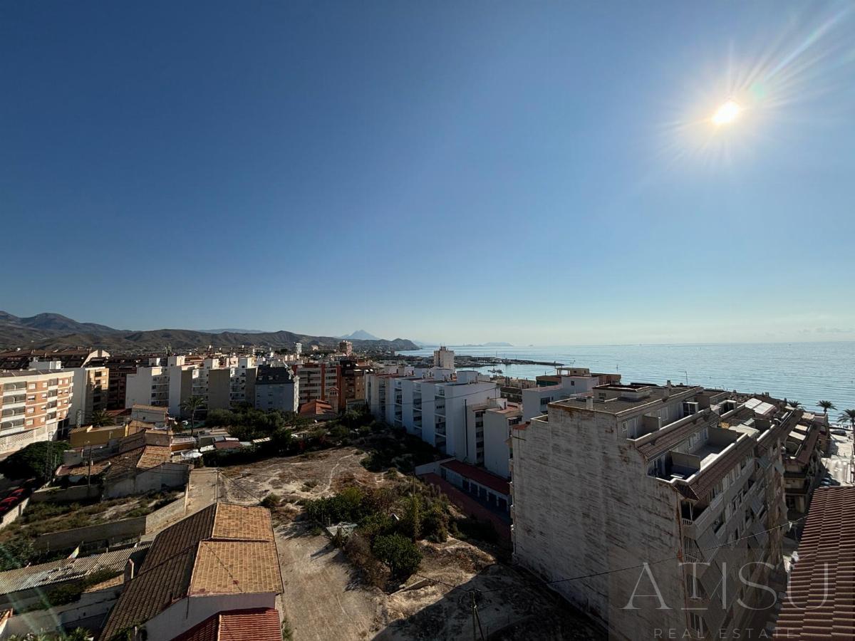 For sale of apartment in Alicante