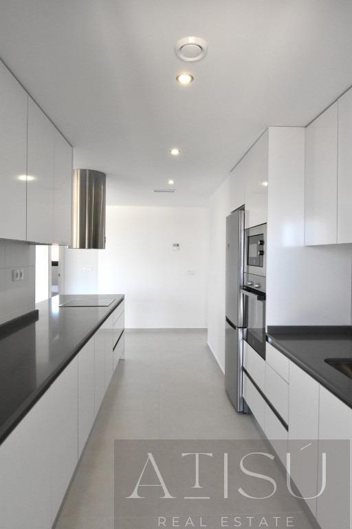 For sale of penthouse in San miguel de salinas