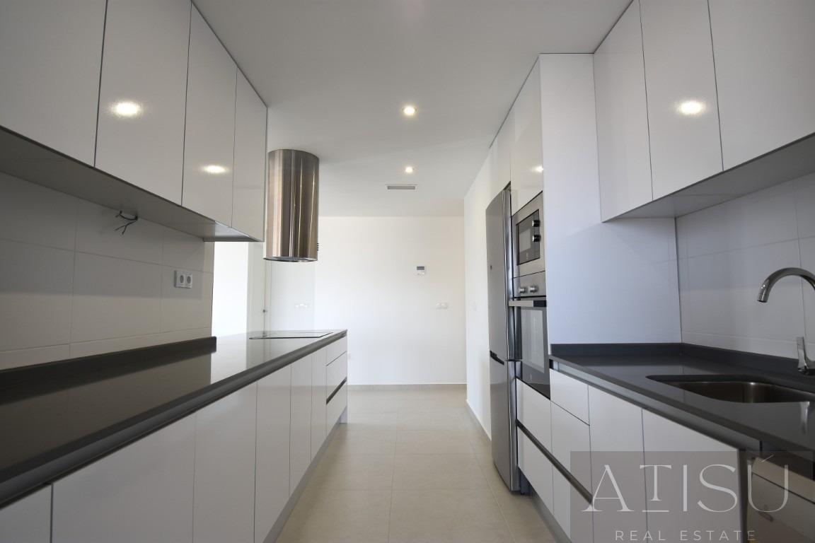 For sale of penthouse in San miguel de salinas