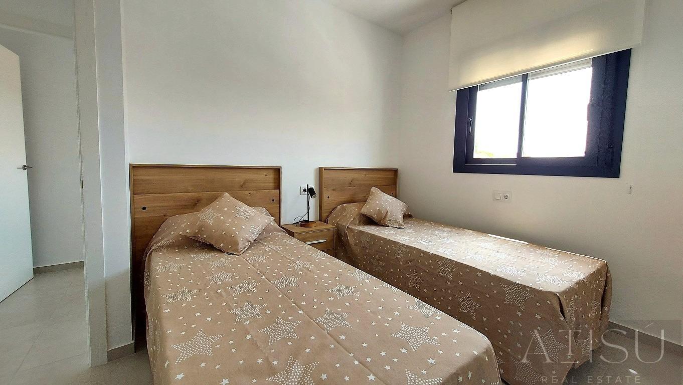 For sale of penthouse in San miguel de salinas