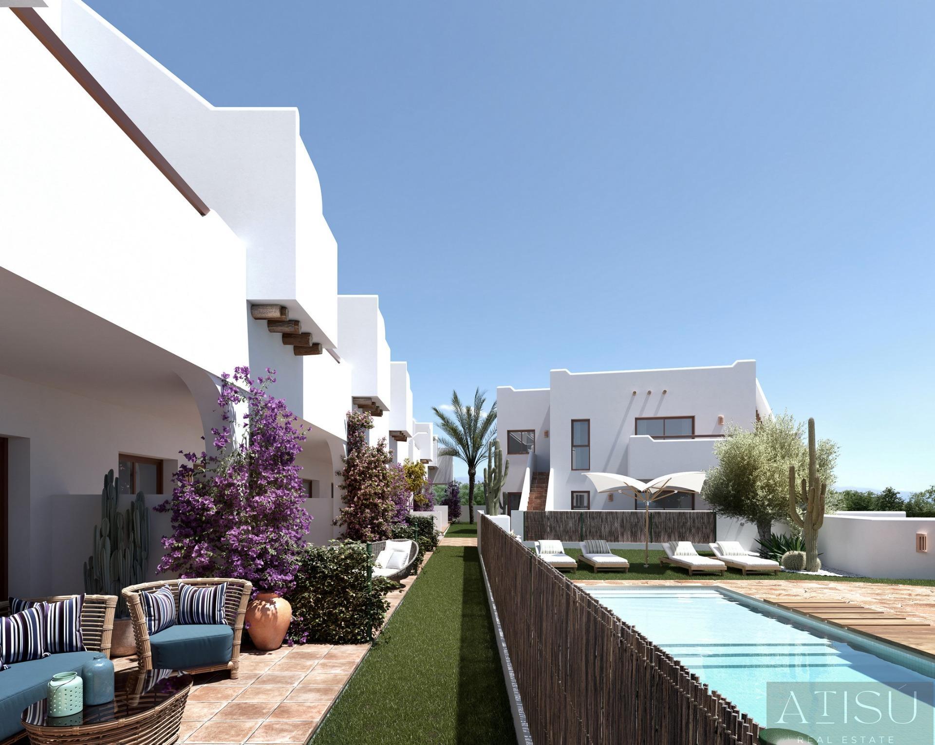 For sale of villa in Pilar de la horadada