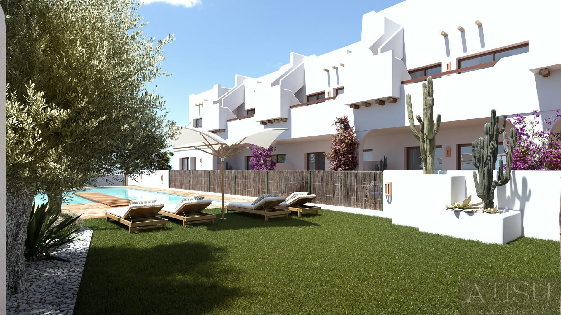 For sale of villa in Pilar de la horadada