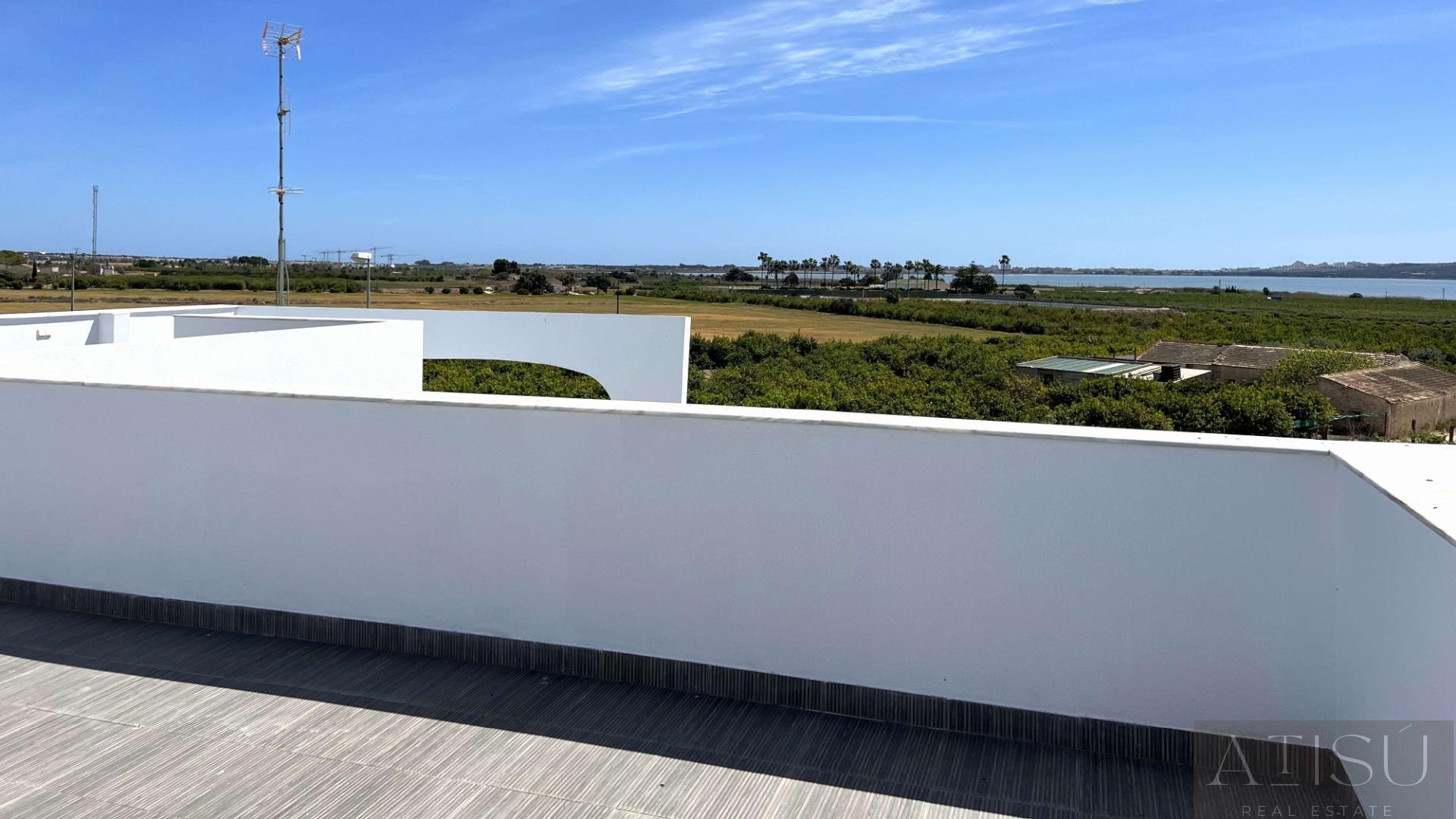 For sale of villa in Rojales