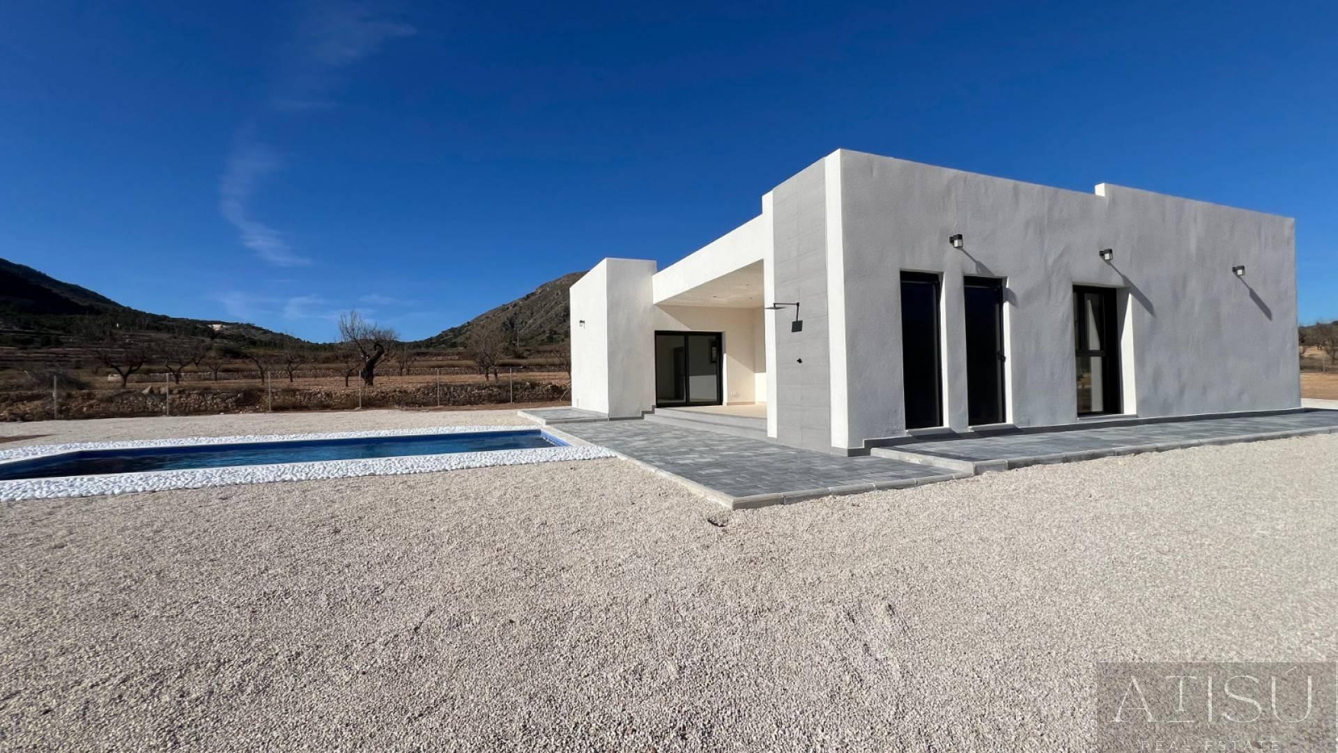 For sale of villa in Hondón de las nieves