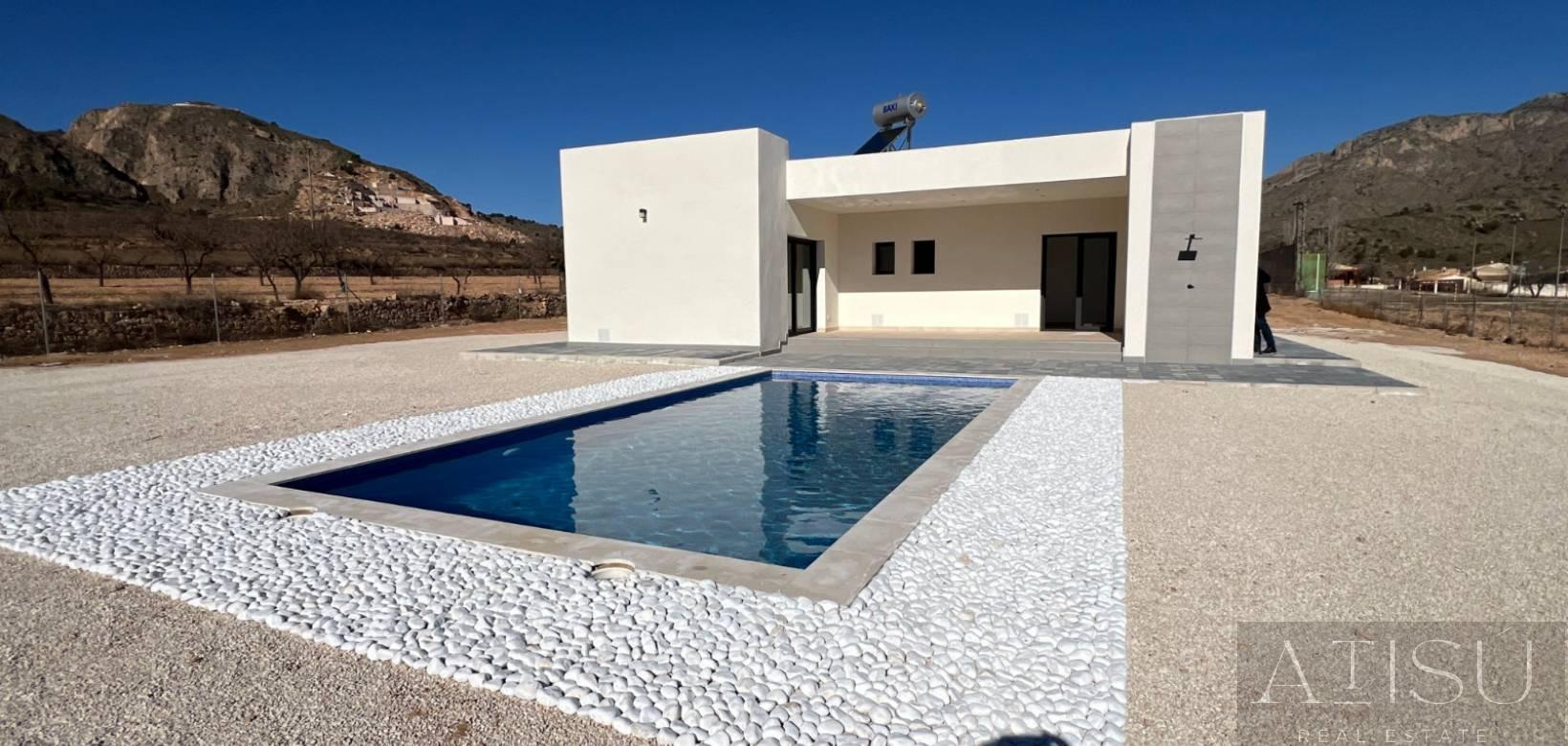 For sale of villa in Hondón de las nieves