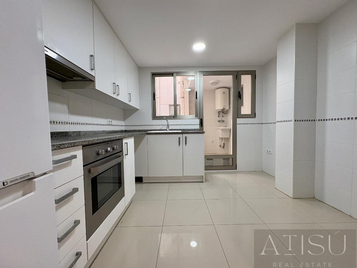 For sale of flat in Alicante