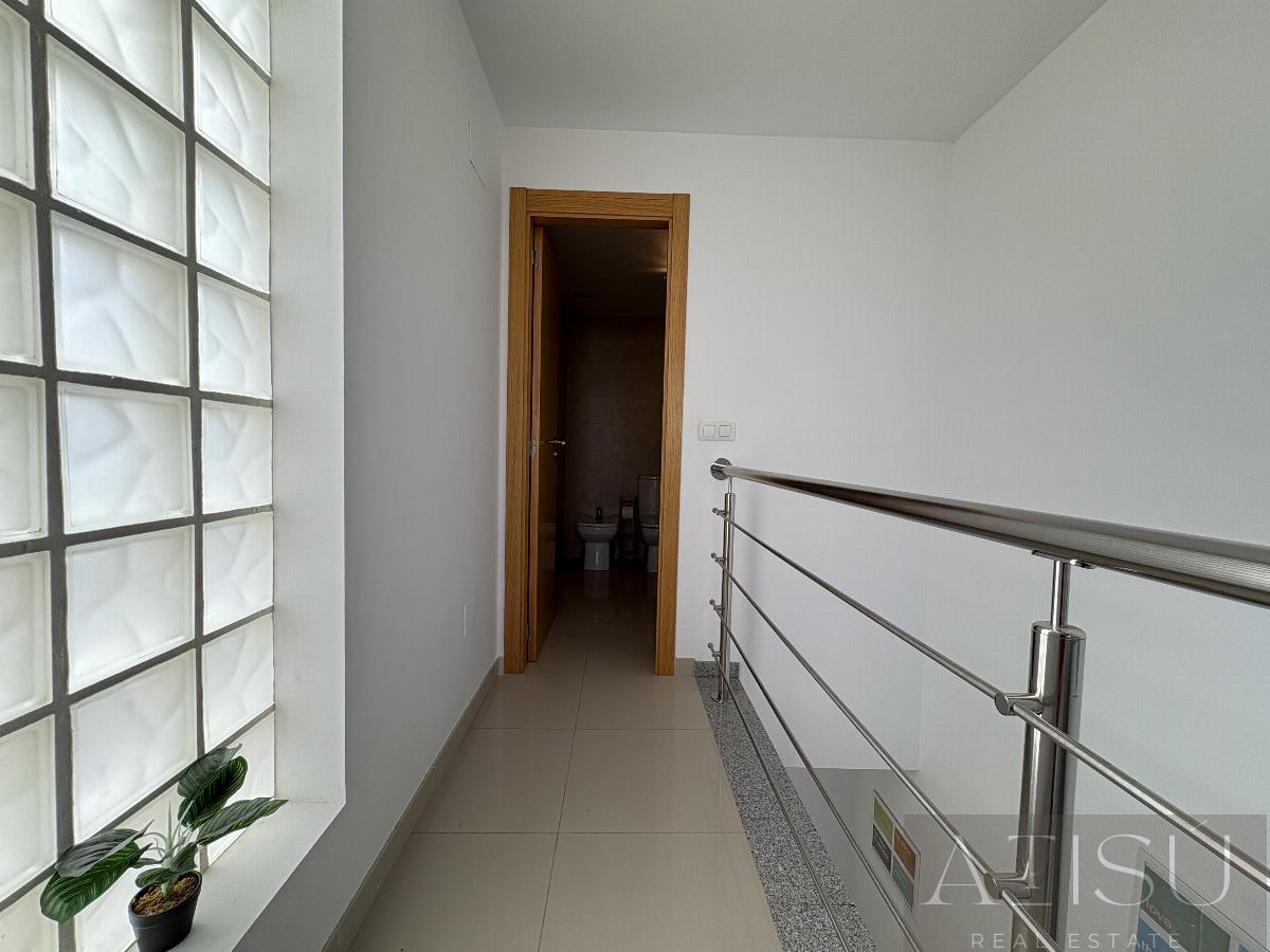 For sale of duplex in El Campello
