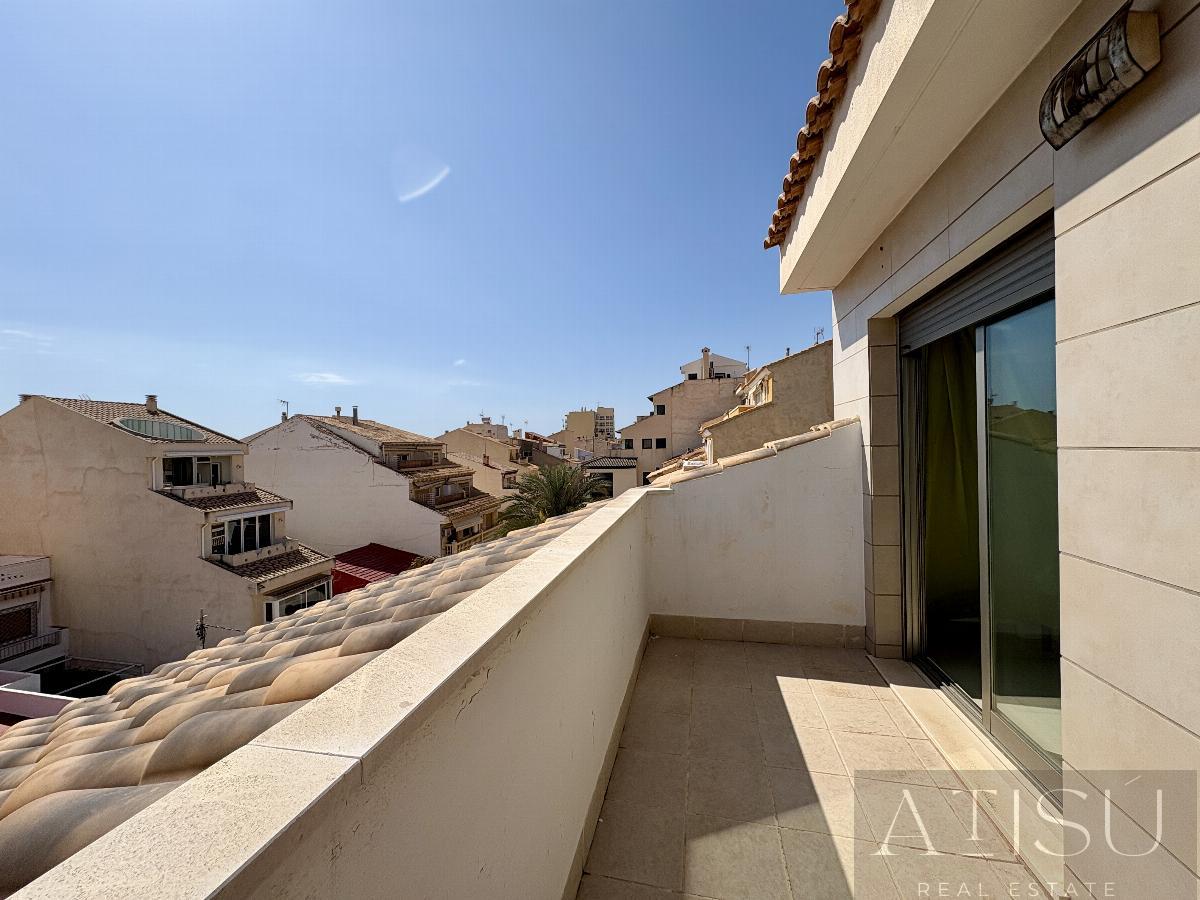 For sale of duplex in El Campello
