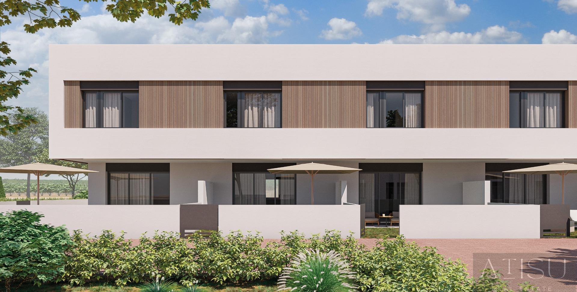 For sale of villa in Pilar de la horadada