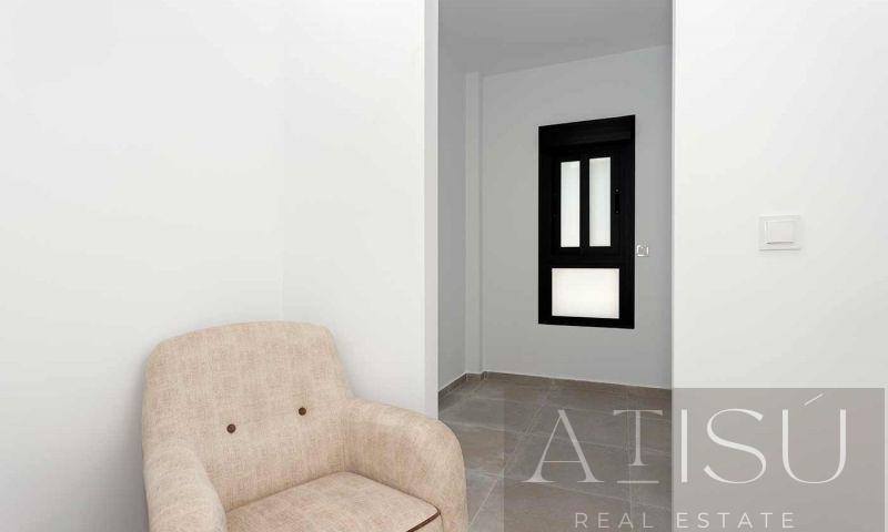 For sale of villa in Daya nueva