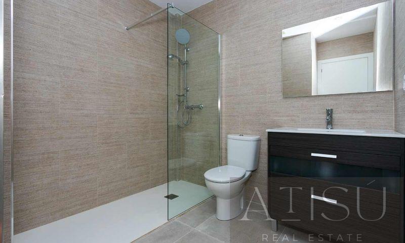 For sale of villa in Daya nueva